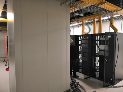 為什么機(jī)房里要用精密空調(diào)？